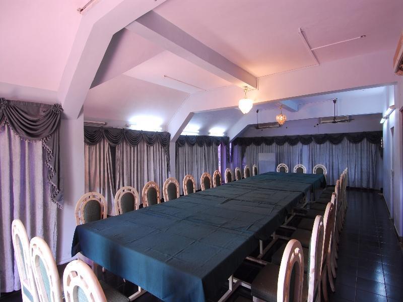 Adamo The Resort Matheran Exterior photo