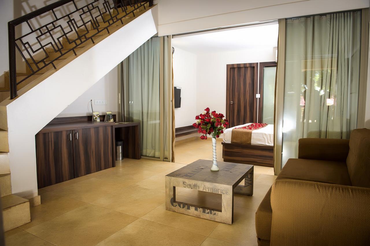 Adamo The Resort Matheran Exterior photo